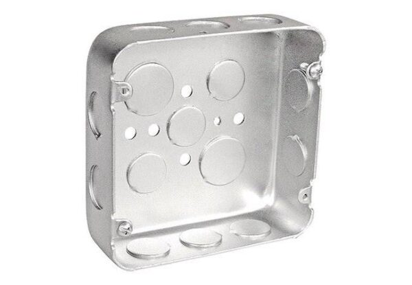 3×3 Iron Box